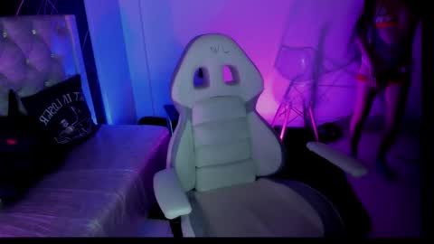 Snapshot of saraa_li chatting on 09-23-25, 03:20 saraa_li online show from 09-23-25, 03:20