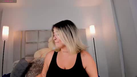 Sara Miller  online show from 06-16-26, 10:56