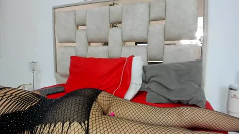 sara online show from 12-18-24, 09:25