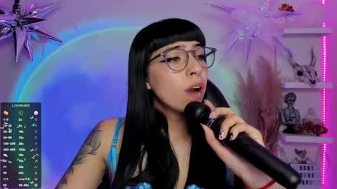 Snapshot of saraadesire chatting on 03-04-25, 10:49 Sara online show from 03-04-25, 10:49