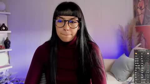 Snapshot of saraadesire chatting on 09-12-25, 07:14 Sara online show from 09-12-25, 07:14