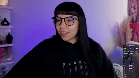 Snapshot of saraadesire chatting on 09-23-25, 12:41 Sara online show from 09-23-25, 12:41