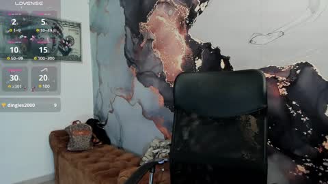 Snapshot of saraamills chatting on 12-05-24, 12:19 Sara online show from 12-05-24, 12:19