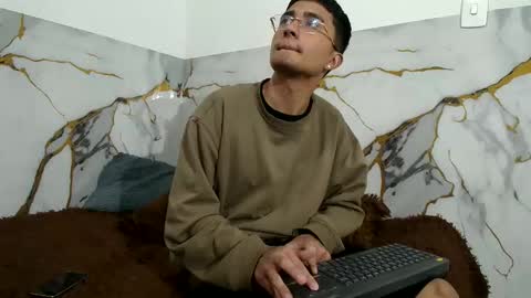 sara and thomas online show from 02-22-26, 07:08