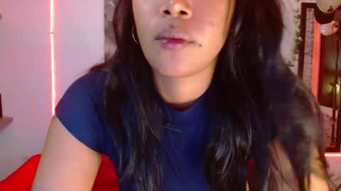 Snapshot of saraapril_1 chatting on 01-23-25, 02:33 SARAHGIL online show from 01-23-25, 02:33
