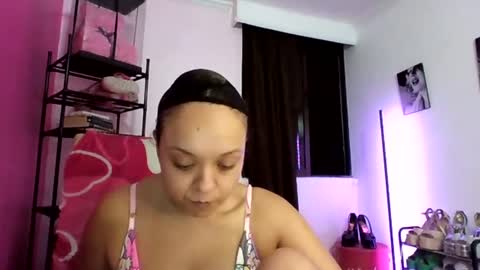 Snapshot of saraavila_ chatting on 06-15-26, 12:13 SaraAvila online show from 06-15-26, 12:13