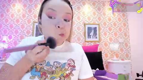 Snapshot of saraavila_ chatting on 07-25-26, 07:33 SaraAvila online show from 07-25-26, 07:33