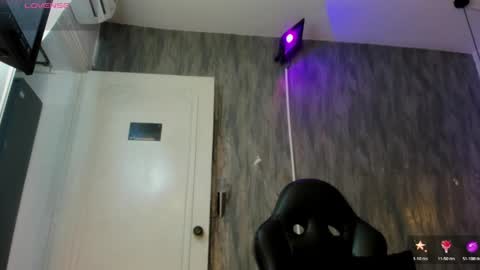 Snapshot of saraby_blandon chatting on 05-02-26, 11:04 online show from 05-02-26, 11:04