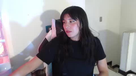 saracony online show from 05-27-26, 01:57
