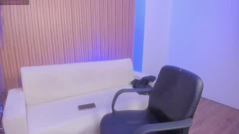 Sara  Everyday From 1430 to 2130 Col Time online show from 12-30-24, 10:01