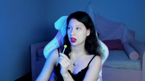 SaraDenars online show from 11-14-25, 07:07