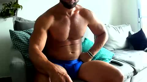 Snapshot of saradoflexx chatting on 01-21-25, 03:10 Briccio online show from 01-21-25, 03:10