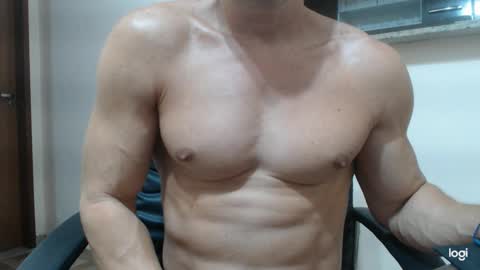 Snapshot of saradorj92 chatting on 01-26-25, 05:02 saradorj92 online show from 01-26-25, 05:02