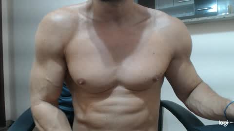 Snapshot of saradorj92 chatting on 01-27-25, 08:40 saradorj92 online show from 01-27-25, 08:40