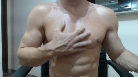 Snapshot of saradorj92 chatting on 02-08-25, 07:26 saradorj92 online show from 02-08-25, 07:26