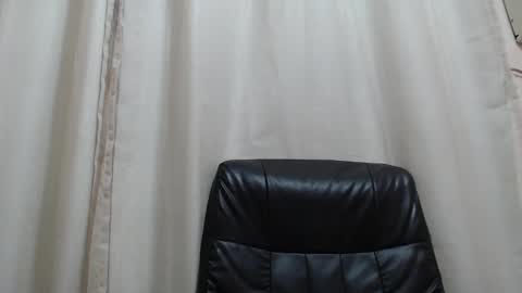 Snapshot of saradorj92 chatting on 10-15-25, 04:56 saradorj92 online show from 10-15-25, 04:56