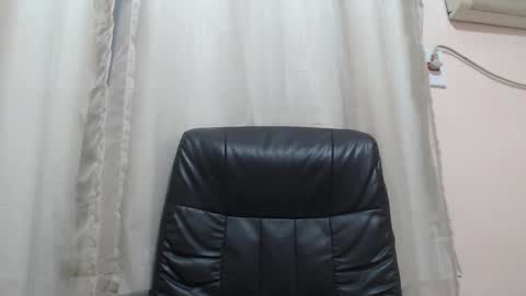 Snapshot of saradorj92 chatting on 11-09-25, 02:32 saradorj92 online show from 11-09-25, 02:32