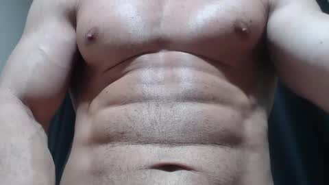 saradorj92 online show from 07-14-26, 04:17
