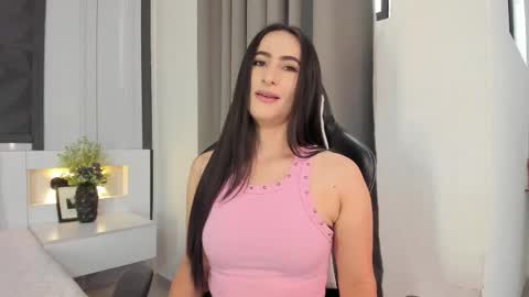  Sara Gomez  online show from 10-17-25, 01:46