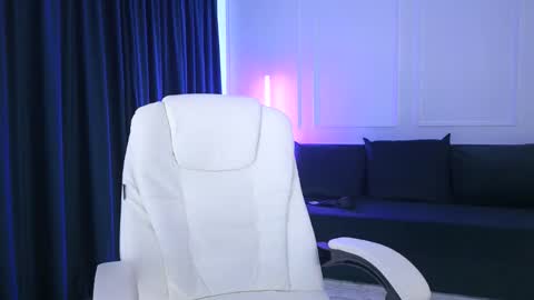 Snapshot of sarah2101 chatting on 03-31-26, 05:30 sarah l0v3 online show from 03-31-26, 05:30