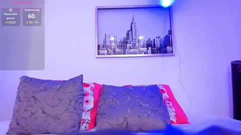 sarah_ashbourne online show from 09-12-25, 11:54