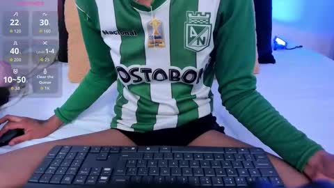 sarah_ashbourne online show from 11-24-25, 01:49