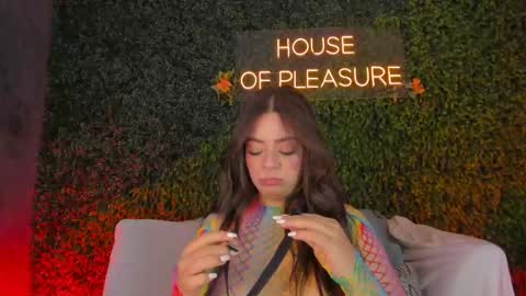 Sarah Bonneth online show from 02-27-26, 11:54