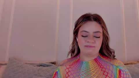 Sarah Bonneth online show from 06-22-26, 11:40