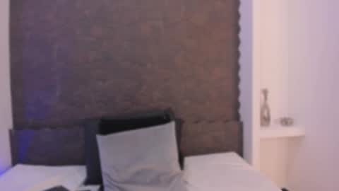 Snapshot of sarah_jacobbs chatting on 03-07-25, 03:07 online show from 03-07-25, 03:07