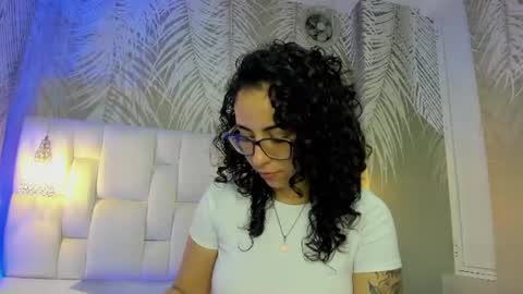 Sarah online show from 07-03-26, 02:18