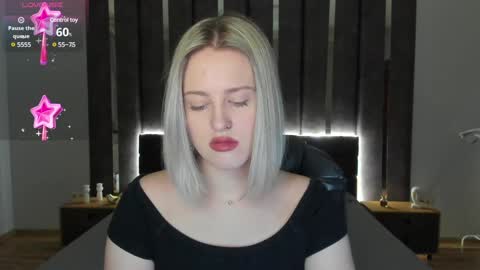 Sarah online show from 01-06-25, 01:31