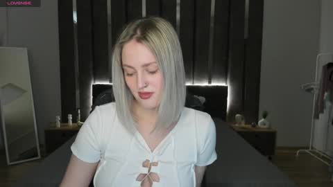 Sarah online show from 02-05-25, 03:55