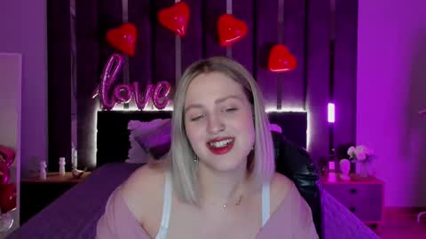 Sarah online show from 02-15-25, 12:59