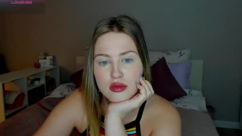 Sarah online show from 09-30-25, 12:04