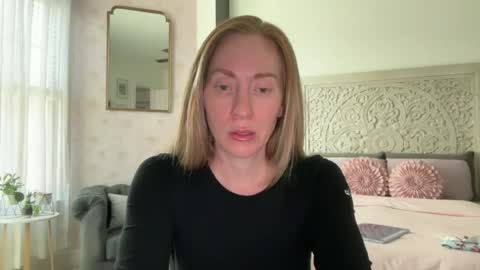 Sarah online show from 06-30-26, 05:36