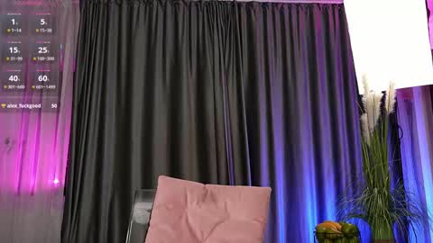 Sarahjadore online show from 09-22-25, 06:21