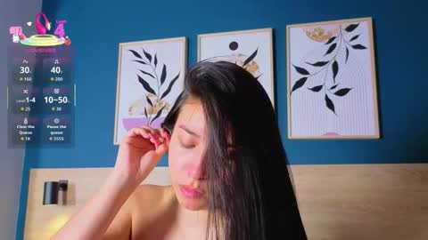 Sarah online show from 11-13-25, 07:57