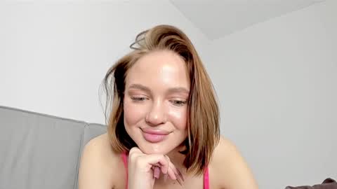 sarahphyllis online show from 12-27-24, 12:29