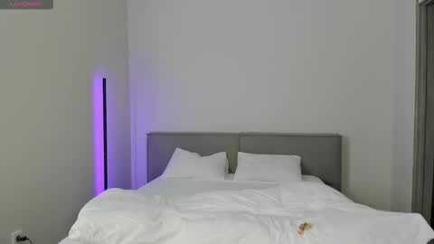 sarahphyllis online show from 11-05-25, 07:36