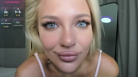 sarahphyllis online show from 07-31-26, 08:52