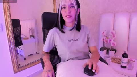 SARAH online show from 05-22-26, 12:55