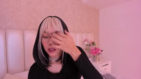 SARAH online show from 05-26-26, 12:34