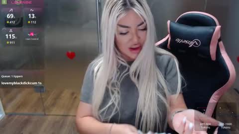 Sarah online show from 11-20-25, 08:14