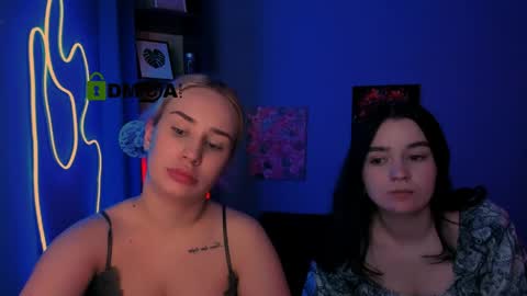 sarahwelddy online show from 04-26-26, 07:22