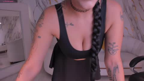 Sarah  independent model online show from 05-14-26, 05:14