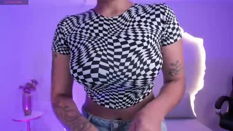 Sarah  independent model online show from 06-07-26, 04:16
