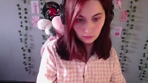 Sara online show from 01-22-25, 05:05