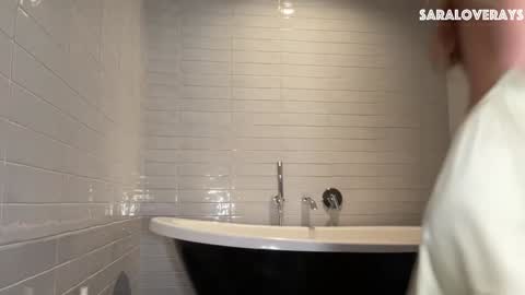 Back from Vacay  Follow for more here  online show from 01-19-25, 04:01