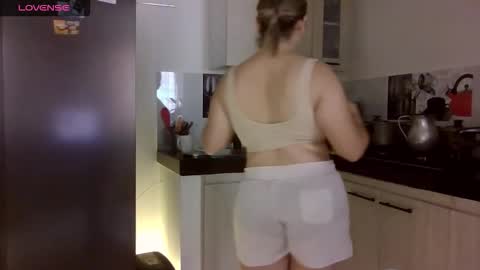 sara martinez online show from 02-17-26, 05:30