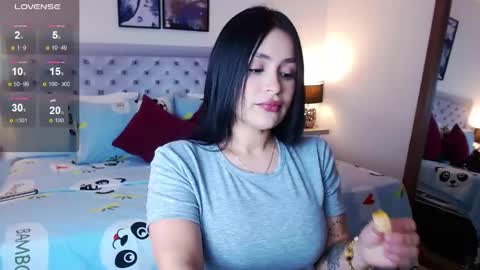   Sara  online show from 05-12-26, 02:47